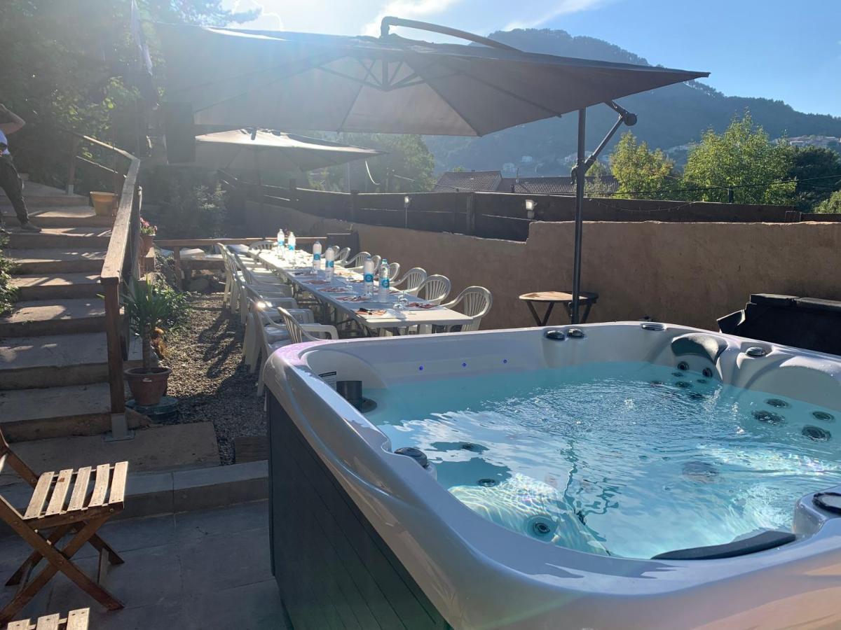 Gites Les Chalets Vezzani Spa Exterior foto